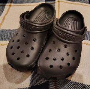 CROCS Shoes M-4 W-6